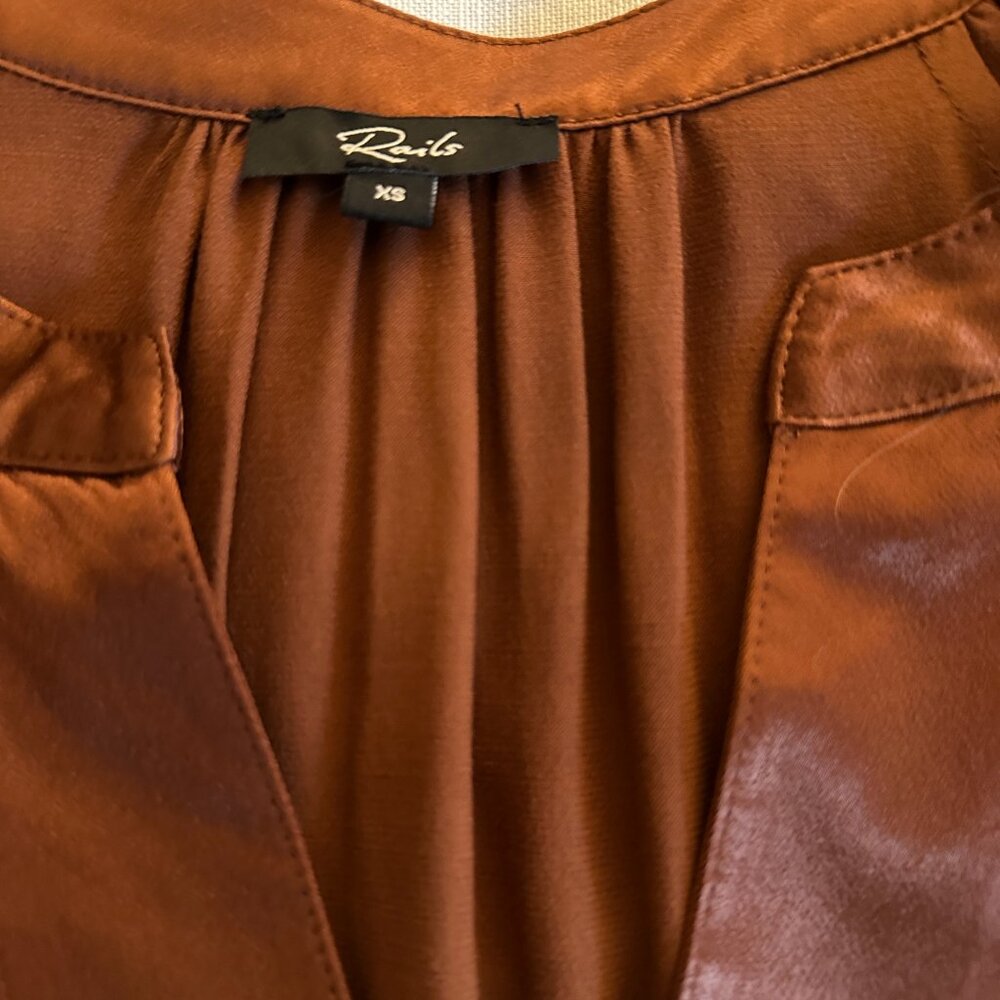 Rails Two Piece Set - image 2